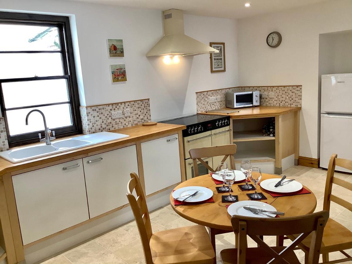 Scarborough House - Adults Only Holiday Home 托基 外观 照片